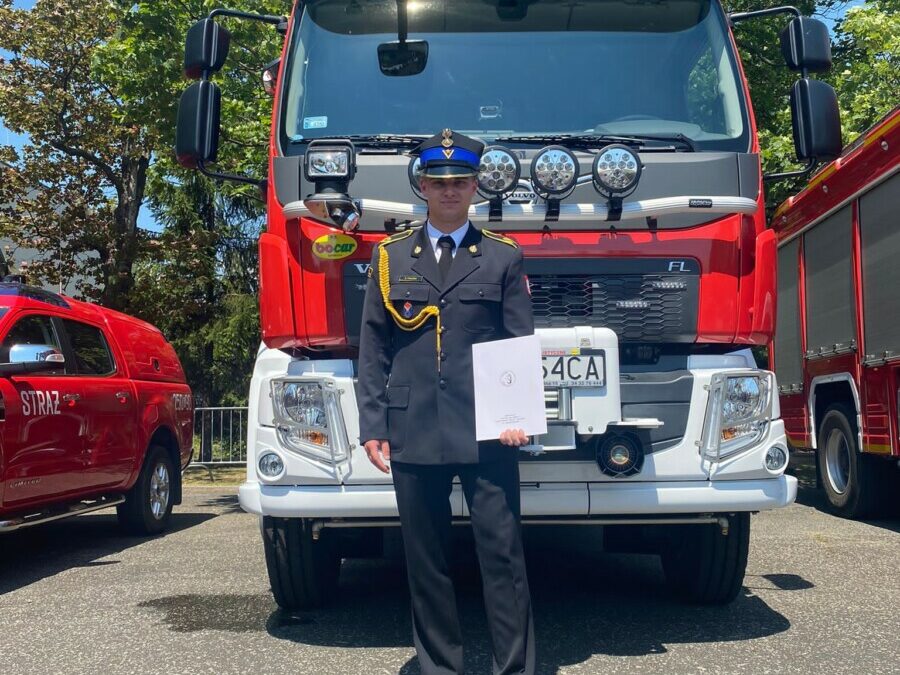 Promocja na st. młodszego aspiranta naszego absolwenta