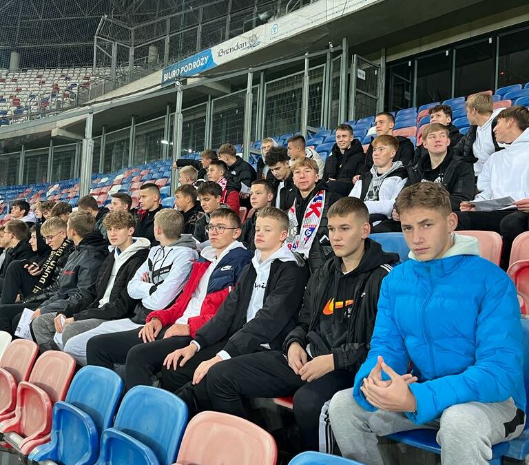 Poznaj Polskę Na Sportowo – Górnik vs Cracovia