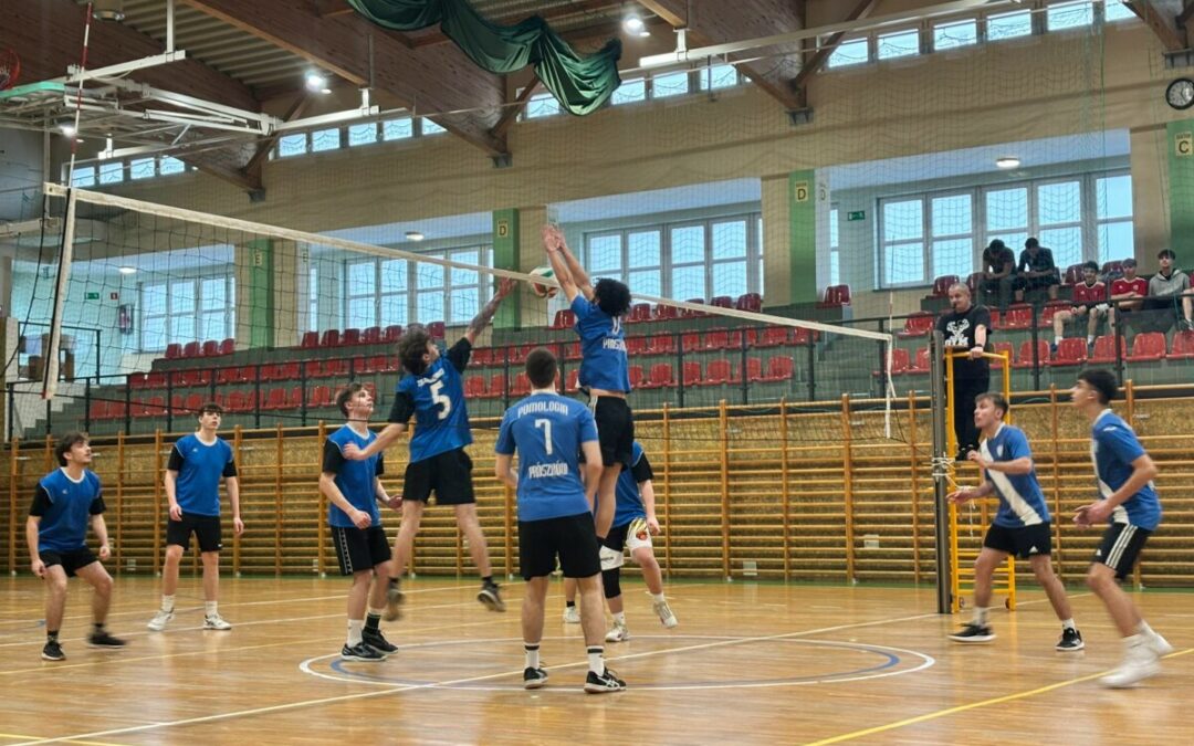Finał powiatowy w piłce siatkowej chłopców