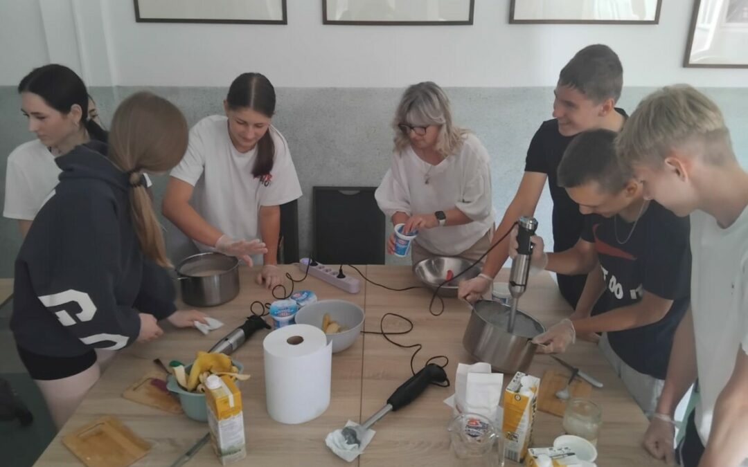 🥤🌍 Zdrowo dla siebie, dobrze dla planety! 🌍🥤